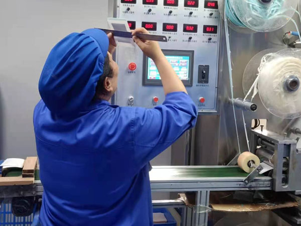 膏藥貼牌代加工廠家合作時怎樣做貼牌膏藥？